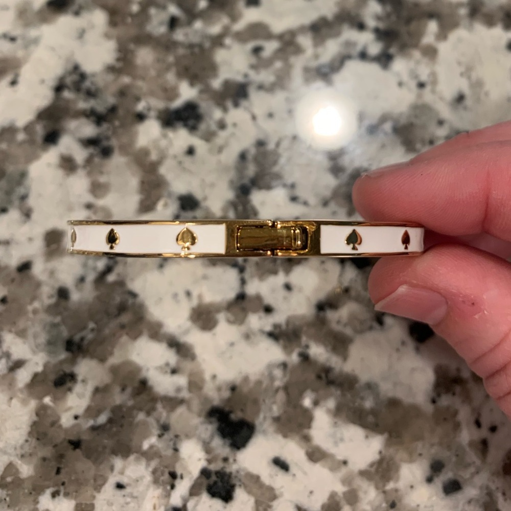 Kate Spade Clasp Bangle
